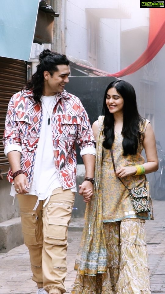 Adah Sharma Instagram - Oxygen and Magnesium were holding hands...That's like O Mg ๐ซ๐ซ๐ซ๐๐๐๐September is for Chemistry ok bye ๐ซโค๏ธ ๐ซ๐ซ๐ซ๐ซ๐งช๐ง ๐พ๐ฎ๐งถ . The world fades away in the rhythm of #Raabta. ๐โค๏ธ Releasing on 7th September #tseries #BhushanKumar @tseries.official @jubin_nautiyalย @dhruwal.patel @jigarmulani @chirantannbhatt #JunaidWasi @the2studios