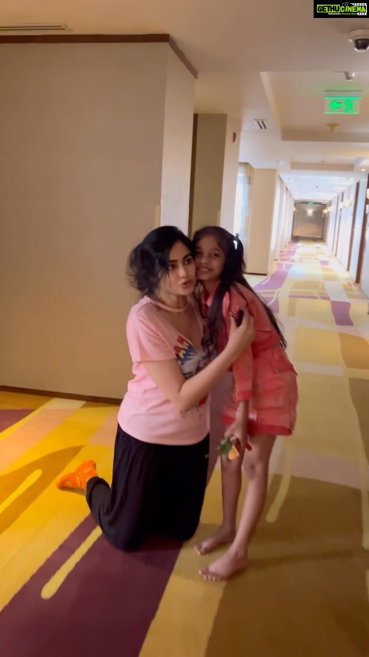 Adah Sharma Instagram - 😍17 October 2023 ka sb se best moment ye din mai kabhi bhi nhi bhul sakti 😍 @adah_ki_adah mam ❤️ @snehal_uk mam❤️ . Love you mam ❤️ . . . #reels #reelsinstagram #diyagupta870 #oddanceacademy #oddanceacademyraipur #laxmigupta870 #dipeshtandi #india #reelitfeelit #reelsvideo #viral #viralvideos