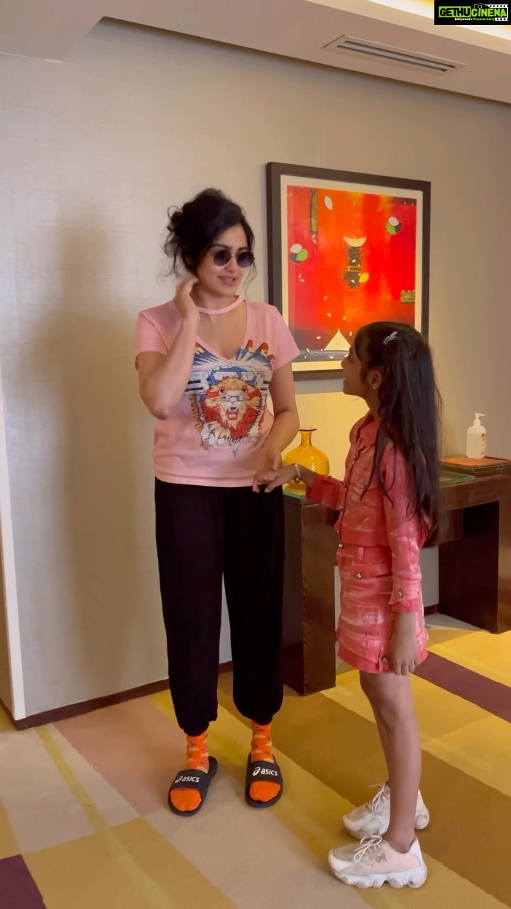 Adah Sharma Instagram - @adah_ki_adah mam π mai kabhi life me Sochi nhi thi itna bada moka milega mujhe aj mai bahut jada khush hu @snehal_uk mam π love you mam β₯οΈ ap bahut best ho no words mam π«Άπ»β₯οΈ aj ka din kabhi nhi bhul paungi mai . Love you mam π thank you so much bahut sara pyar diye ap π . . @adah_ki_adah mam β€οΈ @snehal_uk mam β€οΈ . . #reelsinstagram #reelitfeelit #reelsvideo #reelsindia #diyagupta870 #laxmigupta870 #dipeshtandi #oddanceraipur #adahsharma #india #reelsinstagram Raipur - Capital of Chhattisgarh