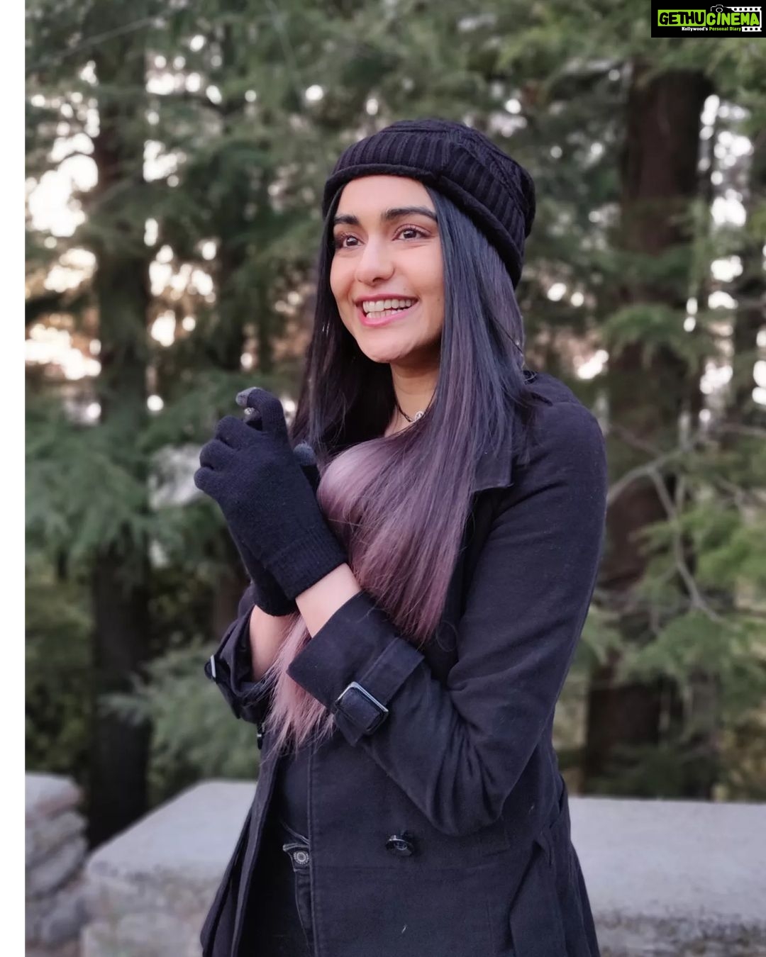 Adah Sharma Instagram - What makes you smile π?KOFUKU β€οΈ Me smiling about all the silly things I've done deciding to never do them again and then 5 minutes later being Ghajini (but with pink hair and no tattoos) π¦π¦π¦π¦πββοΈπ» #100YearsOfAdahSharma ππ¦Έ P.S. alllll the messages I've been getting on KOFUKU πππglad u all enjoyed it ! Those who haven't seen it yet it's streaming on Jio Cinema