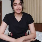 Adah Sharma Instagram - Kaun kaun party pe aa raha hai? माझ्या घरी पार्टी । सर्वांना आमंत्रित केले आहे । मेनूमध्ये idli आणि chawwli आहे । Lets Partyyyy ! . . #100YearsOfAdahSharma #adahsharma