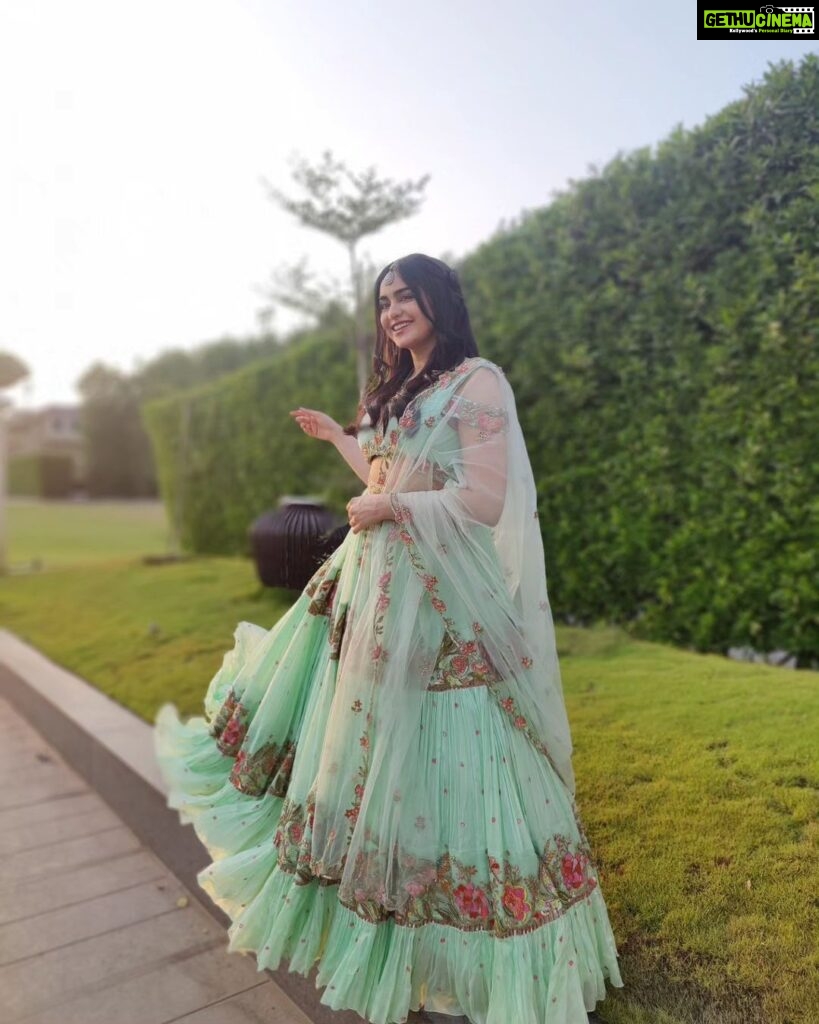 Adah Sharma Instagram - Vegan Pista Icecream ? 💇 @snehal_uk 👗🧚‍♀️ @juhi.ali Wearing @anishashettyofficial @rivabyuma Pics : Binod Sharma brother of #StarKidRadhaSharma #100YearsOfAdahSharma #adahsharma Gandhidham-kutch Bhuj