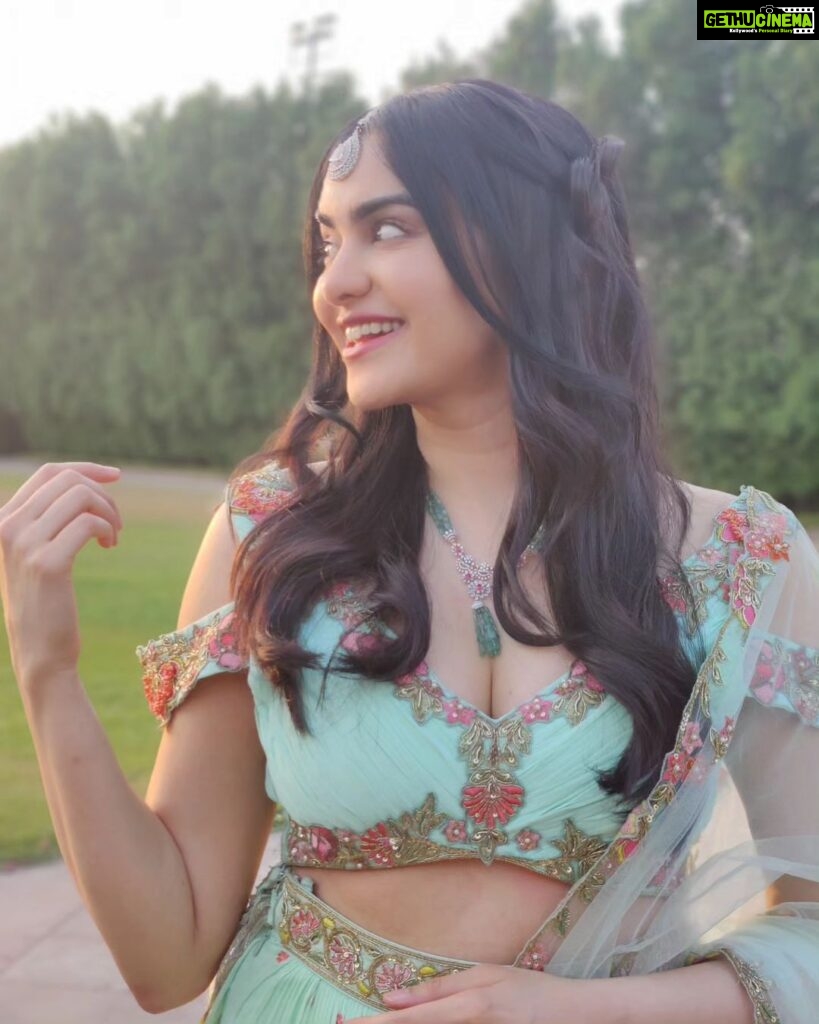 Adah Sharma Instagram - Vegan Pista Icecream ? 💇 @snehal_uk 👗🧚‍♀️ @juhi.ali Wearing @anishashettyofficial @rivabyuma Pics : Binod Sharma brother of #StarKidRadhaSharma #100YearsOfAdahSharma #adahsharma Gandhidham-kutch Bhuj