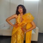 Adah Sharma Instagram – Bare feet ! I walked for Lakme fashion week today. Happy first day of Navratri ❤️
Yeh Saree nahi hai btw . This is a Mekhela Chador. I walked for @sanjukta_dutta_ What a lovely lovely human ! This is from her latest colection Sapoon which means dreams .
Don’t miss the Alta on the hands and feet 🫀
Waiting for professional pictures…tab tak yeh🤓
P.S.the Mekhela Chador is a traditional Assamese sarong traditionally worn by Assamese women. This is a modern twist to it with the trail 🤓❤️