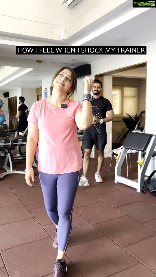 Addite Shirwaikar Malik Instagram - Thats how I feel after doing that one extra rep... for everyone who keeps asking how I manage to work on myself while running a restaurant and being around food all the time... this is my secret... I don't give up on my workouts and I am always ready to run an extra mile (literally). Also, kudos to my trainer @fitsu_fitness for not only training me but also for always keeping me motivated! ✨ . . #Reels #InstaReels #fitness #fit #workoutreels #workingmom #fitnessreels #aditimalik