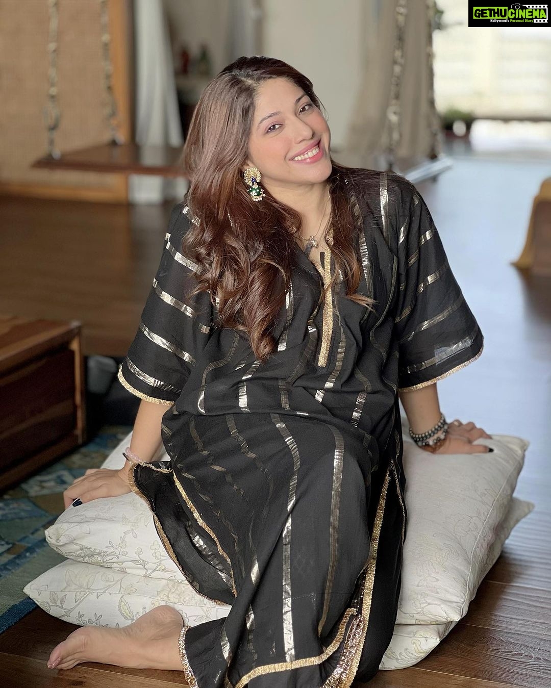 Addite Shirwaikar Malik Instagram - September you make me feel good,You are beginning to the season that awakens my soul.❤️ Thank you @_anuki.n @anusoru for this most comfortable trend.. love love love it❤️