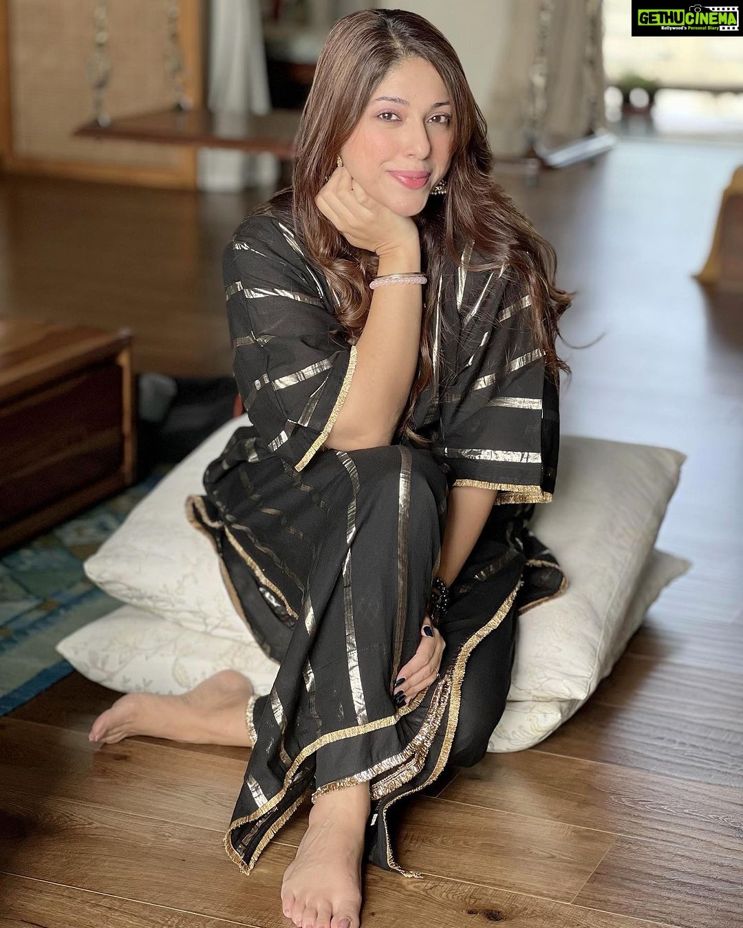 Addite Shirwaikar Malik Instagram - September you make me feel good,You are beginning to the season that awakens my soul.❤️ Thank you @_anuki.n @anusoru for this most comfortable trend.. love love love it❤️