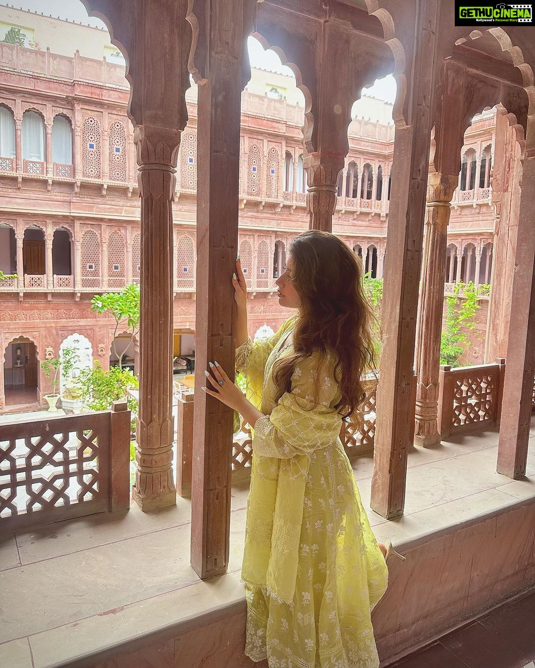 Aditi Bhatia Instagram - Felt like a princess everyday at @narendra.bhawan.bikaner 🤍 thank you for the most amazing hospitality. Narendra Bhawan Bikaner