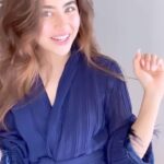 Aditi Bhatia Instagram - #HELLOCelebrityGuide: With the corset obsession still as strong as ever (Thanks, #Bridgerton!), we got #AditiBhatia to put together the perfect lunch outfit that’s equal parts cute and comfortable. Consider this the inspiration you were waiting for to jump on the corset train. Love Aditi's style? At the link in the bio we've decoded her style guide just for you! #styleguide #fashiongram #fridaymood #grwm