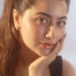 Aditi Bhatia Instagram - #Ad The iconic concealer really DOES IT ALL. With the Maybelline Instant Age Rewind Eraser Concealer you can Conceal, Contour & Highlight your face. Let me know your favourite thing about this concealer in the comments below! @maybelline_ind @maybelline #DoItAllConcealer #MaybellineIndia #MaybellineMakeup