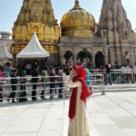 Aditi Bhatia Instagram - बनारस ❤️ Kashi Vishwanath Temple