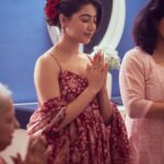 Aditi Bhatia Instagram - Bappa & Modak time 🙏🏻✨🐾👵🏼🫶🏻 📸 : @dieppj wearing @bunaai ♥️