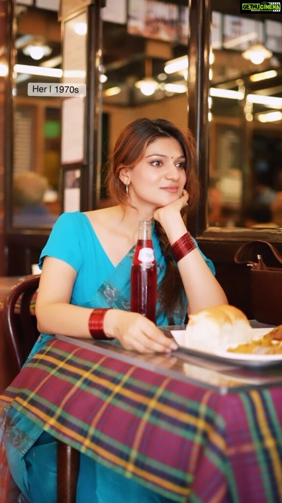 Aditi Gautam Instagram - HER - is a series of 10 episodes, 10 characters, 10 concepts I want to share with you. Episode 1 - She is a girl in 1970’s in an Irani cafe out with friends for some bun maska and chai. Playful fun vibe. I want you guys to understand and comment what story you feel this character is telling. Let’s give HER a name. . . . . . . . . #slomo #reels #reelitfeelit #1970s #retro #oldhindisongs #actor #outfits #trending #exploremore #viralreels