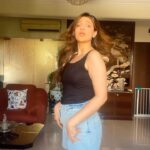 Aditi Gautam Instagram - That’s how my Friday looks like! . . . . . . #reels #dancereels #trending