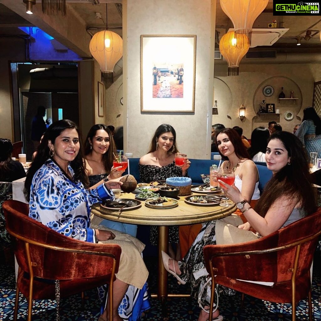 Aditi Gautam Instagram - Nothing better than a girls night with some amazing cocktails and great food. Get your girl gang and enjoy #divatuesdays at @bayroutedining . . . . . . . . #bayrouteexperience #dinner #girlsnight #womenempoweringwomen #explorepage #exploremore #trending #viralpost #outfitoftheday #picoftheday #aditigautam