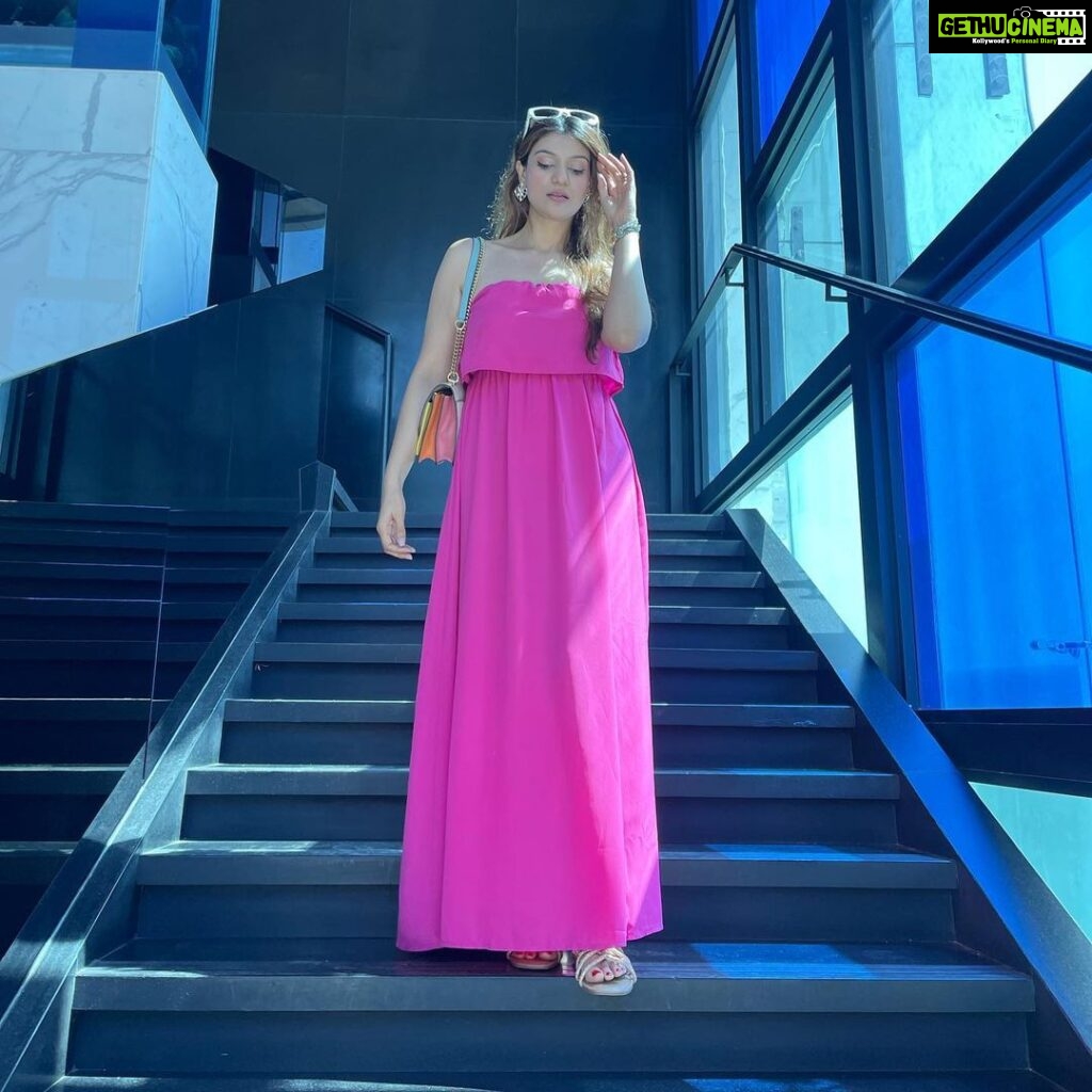Aditi Gautam Instagram - On Mondays we add a lil pink to the blues 💕💕 . . . . . . . . #blue #dresses #blueskies #dressup #dressblues #bestoftheday #sunset #heels #summer #view #ootd #explore #instagram Yauatcha BKC