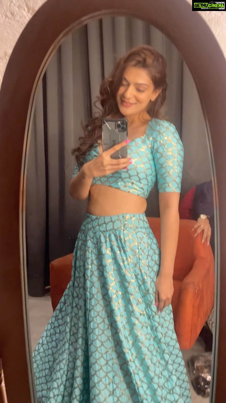 Aditi Gautam Instagram - Self love 💕 . . . . . . . #mirrorselfie #reels #trendingreels #explorepage #reelsinstagram