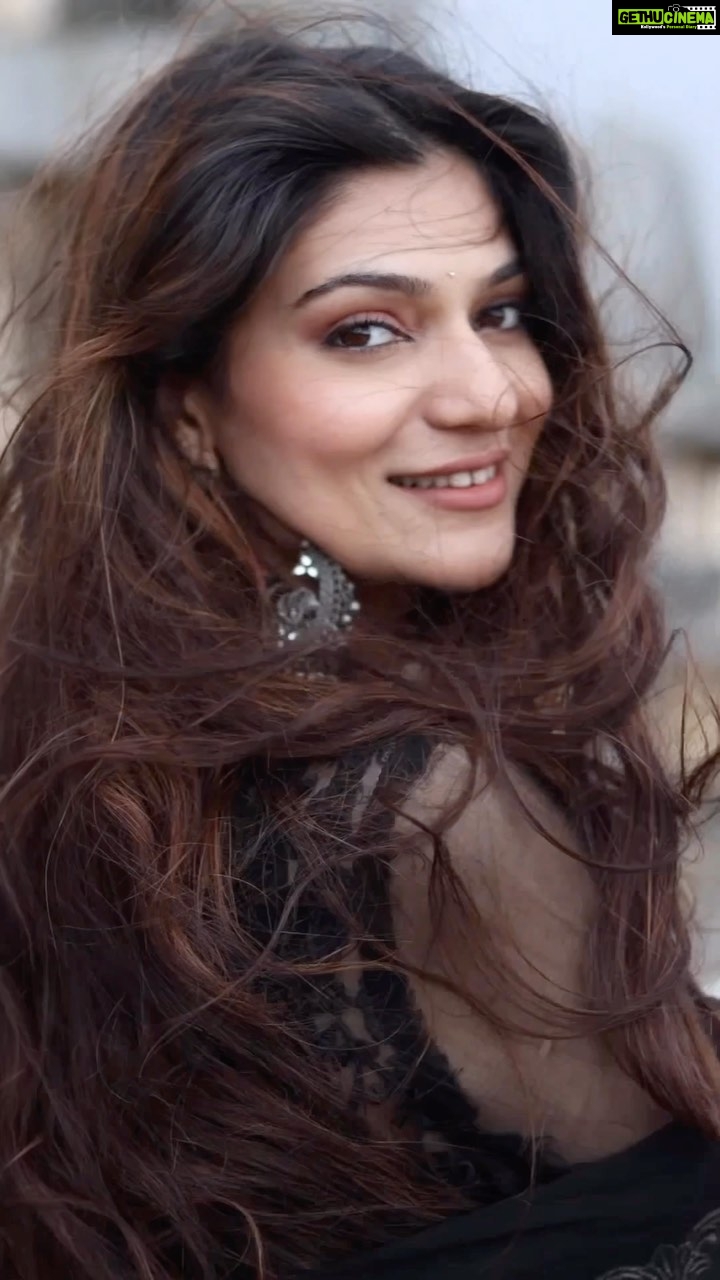 Aditi Gautam Instagram - Ki in ka ashiqui ❤️ . . . . . . . . . . #reels #trendingreels #mumbai #cute #trending #viral #expression #actorsofinstagram #actress #southindianactress #bollywoodworld #bollywoodlife #bollywoodfilms #hindimovie