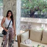 Aditi Gautam Instagram – So recently I tried the HYDRA FACIAL at @elixirwell and I must say it was really a great experience I first took a consultation with @dr.shreakapoor my personal requirement was to get a glow on my face as I was feeling my skin quite dull offlate she suggested to try their hydra facial.. you can see my experience in the video we did end up the facial with a cooling mask if I missed to shoot. But I am sure I would love to try their other treatments too. And it’s been 2 to 3 days now my skin feels hydrated and smooth 🌸
.
.
.
.
.
.
.
.
#reels #reelsindia #skincare #skin #skintreatment #skinhealth #hydrafacial #selfcare #explorepage #trendingreels #beauty
