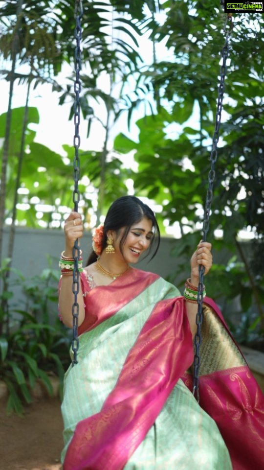Aditi Prabhudeva Instagram - ಎಲ್ಲರಿಗೂ ಯುಗಾದಿ ಹಬ್ಬದ ಶುಭಾಶಯಗಳು ❤️ Bought This Cute Saree from @bschannabasappaandsons @vivekbankapur thanks for introducing this beautiful Art Silk Saree 🤩