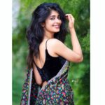 Aditi Prabhudeva Instagram - Determined to rise, Like a warrior..! . . 📸 @rainbow_photography_official 🎀🎀