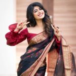 Aditi Prabhudeva Instagram - Win the heart ❤ . . . . . Shoot for @roopsangam_silks Photography @rainbow_photography_official
