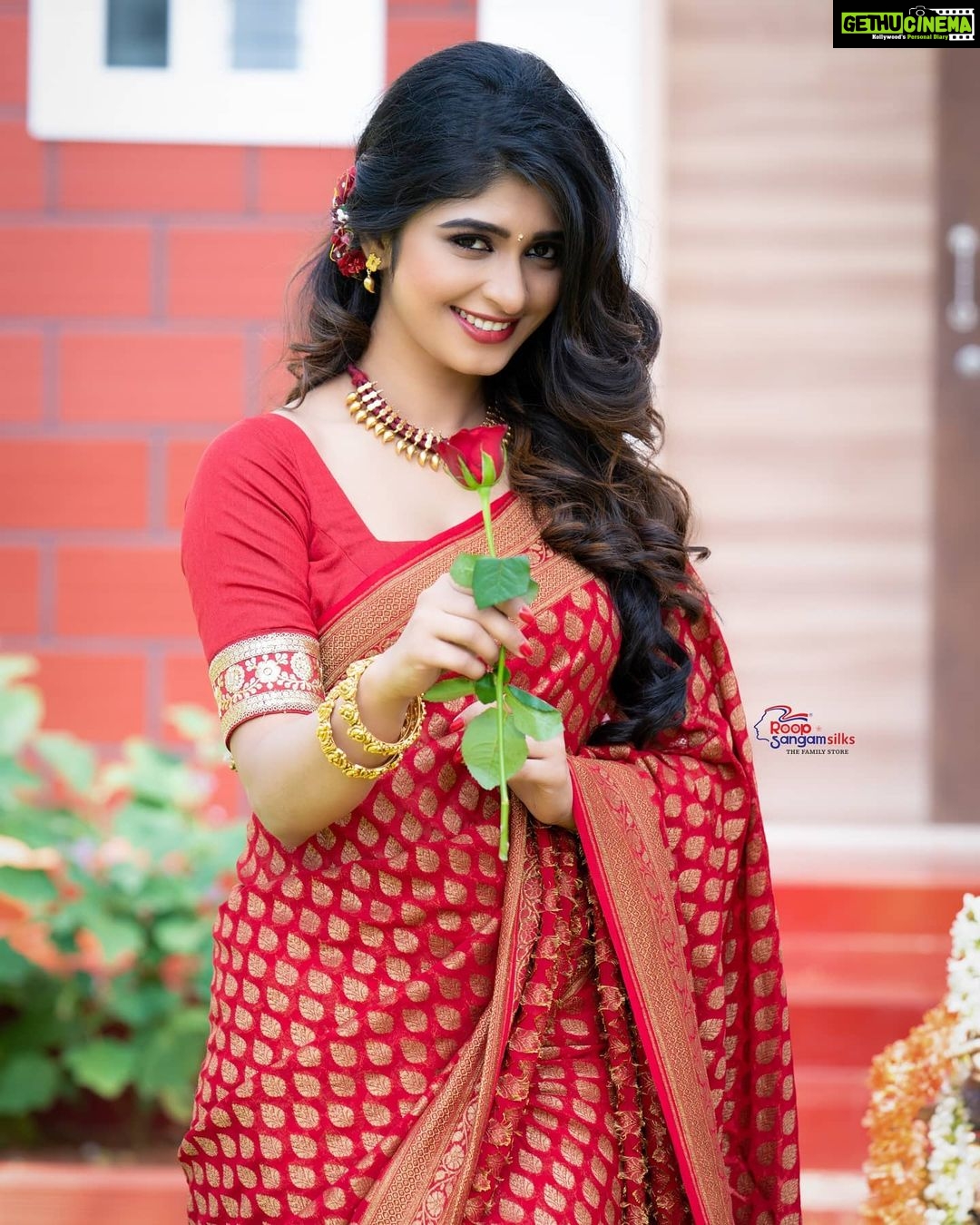 Aditi Prabhudeva Instagram - β€ . . . . . . . π @roopsangam_silks Nagarabhavi π· @rainbow_photography_official @huvesh π @nineonine_designstudio @anagha_kannan_ πΏ @kushalsfashionjewellery π@vasanthageetha259 Lokesh