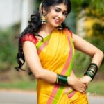 Aditi Prabhudeva Instagram - 🌻 . . . . 📸 @rainbow_photography_official 😍 🥻@rentyourlook_by_chandangowda 💎 @beadedtreasuresjewelry 💇 @vasanthageetha259