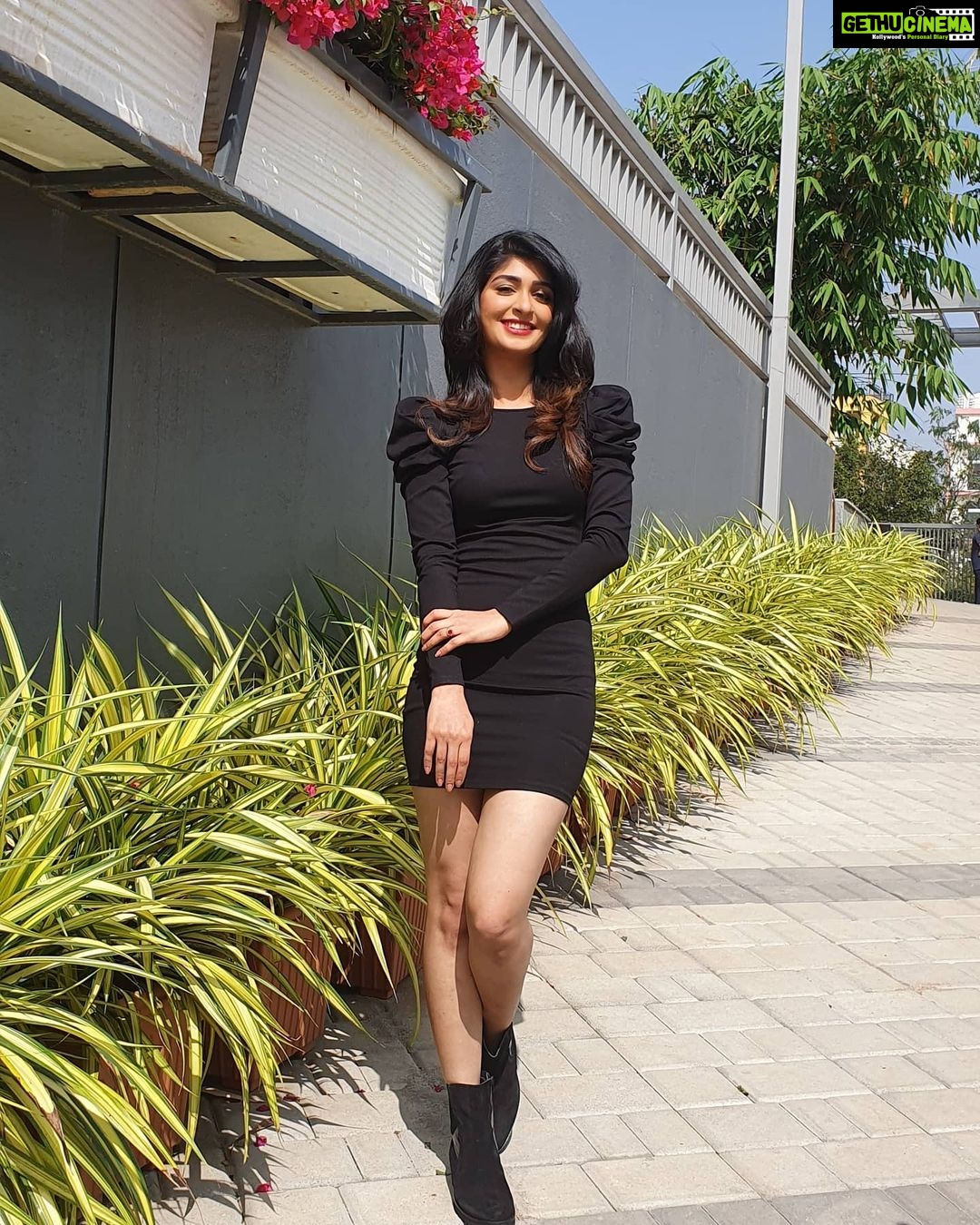 Aditi Prabhudeva Instagram - ❤ All i have is your LOVE ❤ 500k ❤ . . #instafam