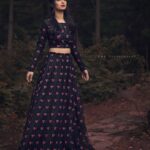 Aditi Prabhudeva Instagram - ❣ face your fears ❣ ❣. ❣ ❣. ❣. ❣. .❣ .❣ ❣.PC : @bangalore.photographer tq . its a damn sensible capture 🎀 MUA: @makeupbysumathigowda most talented...lets work again💛😻 Hair: @nirmala2547 u became my favorite's now...💛😻 (tq swati @elarniofficial for turning out my most fav saree into most fav skirt n top😜😍🙈) #win #success #mustwin #alliswell #positivevibe