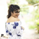 Aditi Prabhudeva Instagram - Swipe 👉 Last few pictures in this look 🙈🙈😍😘 #favoritepic #goodday❤ #candid