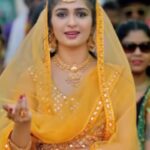 Aditi Prabhudeva Instagram - ಕನ್ನಡಿಗರಿಗಾಗಿ ತೋತಾಪುರಿ ಚಿತ್ರದಿಂದ ನನ್ನಿಷ್ಟದ ಒಂದು ಪುಟ್ಟ ತುಣುಕು. ಈಗಾಗೇ ರಾಜ್ಯದ್ಯಂತ ಸಿನಿಮಾ ಯಶಸ್ವಿ ಪ್ರದರ್ಶನ ಪಡೆಯುತ್ತಿದೆ,ನೀವಿನ್ನು ಸಿನಿಮಾ ನೋಡಿಲ್ಲವಾದ್ರೆ ಬೇಗ ನೋಡಿ .ನಿಮ್ಮೆಲ್ಲರ ಪ್ರೀತಿಗೆ ನಾನು ಆಭಾರಿ❤️