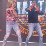 Aditi Prabhudeva Instagram - Hook step from the title track of #ChooMantar Use audio to create your hook step reel @aditiprabhudeva @realsharaan @chandanshettyofficial #anandaudio #hookstep #reelitfeelit