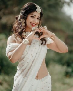 Aditi Prabhudeva Instagram - Haldi 🌻

PC : @happeningpixels 
Styling: @chandangowda_official 
Makeup: @artistryby_priyankaharish 
Decor : @events_factoryy