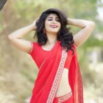 Aditi Prabhudeva Instagram - I choose to SMILE 😘 . . . 📸 @rainbow_photography_official