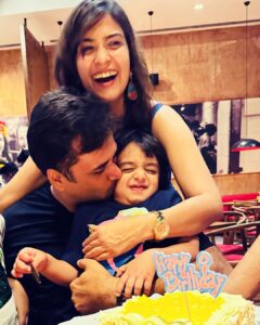 Aditi Sharma Instagram - Happpyyyy birthday my  handsome boyyyy🕺♥️ @sarwarahuja 
Grateful to the universe for making me meet you 👩‍❤️‍👨
You are myyy…😉 everything 😘 stay crazy you nature lover 🥳💓 #birthdayboy🎉 
thank you @dr.shvetas @rohitadalti