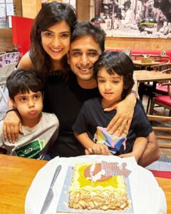 Aditi Sharma Instagram - Happpyyyy birthday my  handsome boyyyy🕺♥️ @sarwarahuja 
Grateful to the universe for making me meet you 👩‍❤️‍👨
You are myyy…😉 everything 😘 stay crazy you nature lover 🥳💓 #birthdayboy🎉 
thank you @dr.shvetas @rohitadalti