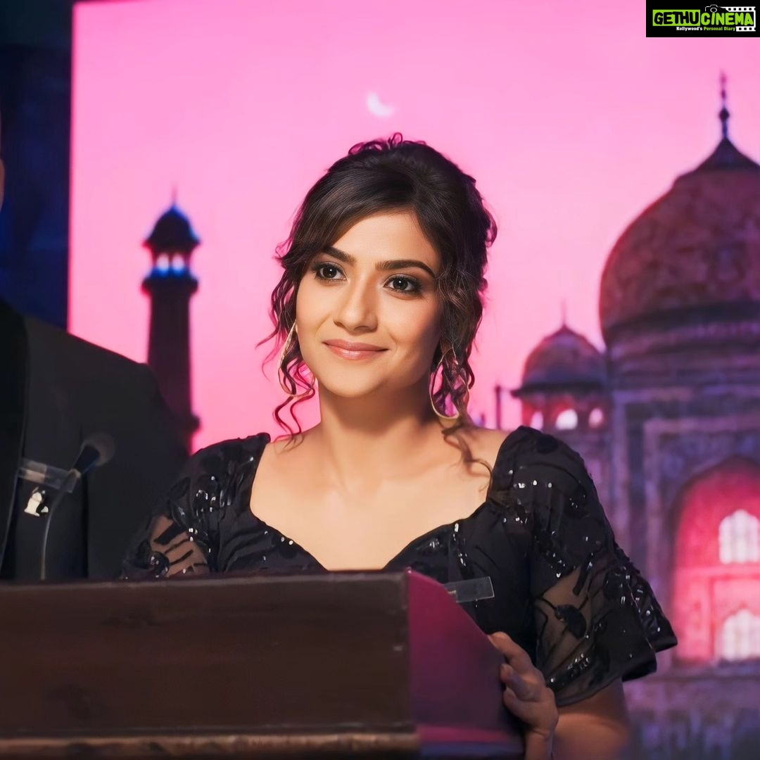 Aditi Sharma Instagram - Follow @aditidevsharma @mirza_lkc for more. updates about Aditidevsharma #Aditidevians #AditiSharma #AditiDevSharma #aditidevsharmafc #aditidevsharmafanpage #TeamAditiDevSharma#KaViaan #katha #KathaSingh #KathaAnkahee #1001 nights #antv #Parahuna2 #chaljindiye #silsilaantv #Bollywood #Tellywood #pollywood #punjabi #adnankhan #aditidevsharma #aditisharma #adnanians #aditidevians #bestactor #bestactress #viaankatha #love #drama