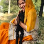 Aditi Sharma Instagram - 🐐 n me 💛 Make the most of each day , live it to the fullest 🌸 #animallovers #naturelover #lifeisbeautiful 💓