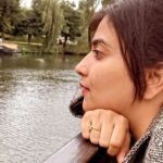 Aditi Sharma Instagram - 🌺🧚🏻‍♀️ “उम्र भर ग़ालिब यही गलती रहे, धूल चेहरे पर थी और हम आइना साफ़ करते रहे।” मिर्ज़ा ग़ालिब🙏💘 #lifeisgood 🧿#countyourblessings