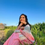Aditi Sharma Instagram - Hapyyy Sunday 🌼💓 Kind heart , fierce mind , brave spirit 🦋 #beyourself #believe 🦄