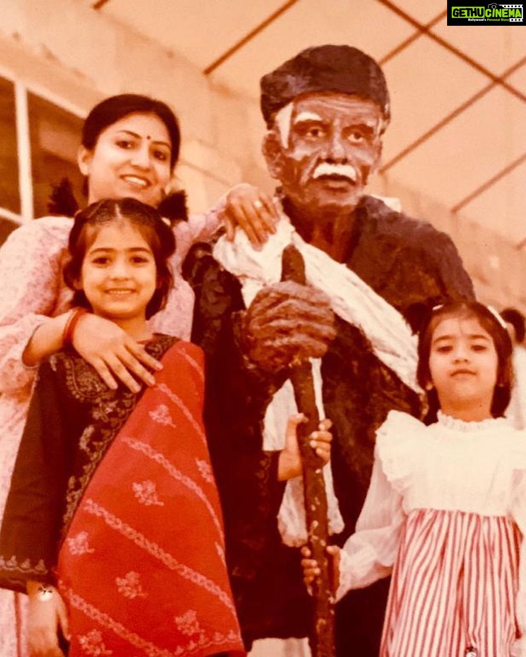 Aditi Sharma Instagram - Dearest Amma “ God couldn’t be everywhere that’s why he created mommies”😇 I understand it so much more now💫 Thank you for everything maa #anilasharma Thank you for encouraging me to follow my passion , thank you for teaching us to see the positive side always. Thank you for teaching us to have faith in almighty n the timing of universe 😇 You have truely been an inspiration maa. From following ur passion of kathak TO resigning from your job of 20 years to help me find my foot in mumbai. From caressing my head in tough times n telling me to believe in myself n be strong TO praying for us always. You have been the Rock ,the strength of our family. You have always put us before you . We have learned unconditional love from you mommy . Thank you for always being there mommyyyy😘😘😘♥️🙏 We love you You are the bablimumma🤗 @dr.shvetas @bhavya_sharma n me ✨🙏 #mikyle @sartaajahuja