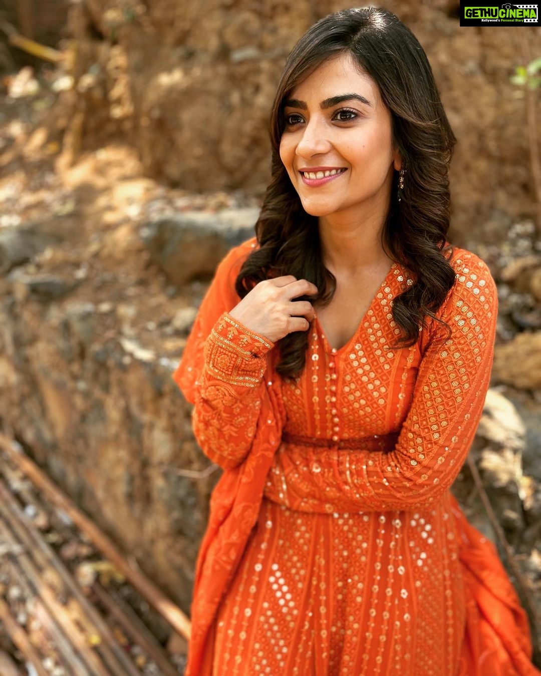 Aditi Sharma Instagram - ๐ง๐ปโโ๏ธ๐งก #saturdayvibes ๐