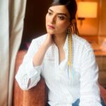 Aditi Sharma Instagram - Beauty begins the moment you decide to be yourself 🦋 @hairbyharrybajwa @prabhmakeover @drad.dreadsetgo 🌸