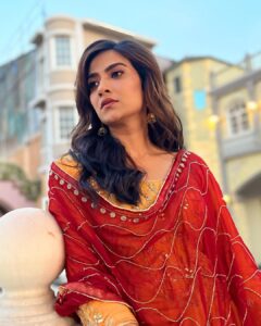 Aditi Sharma Instagram - ‘Those who don’t believe in magic 💫, never find it ‘😇 #countyourblessings #lifeisgood 🌈💓