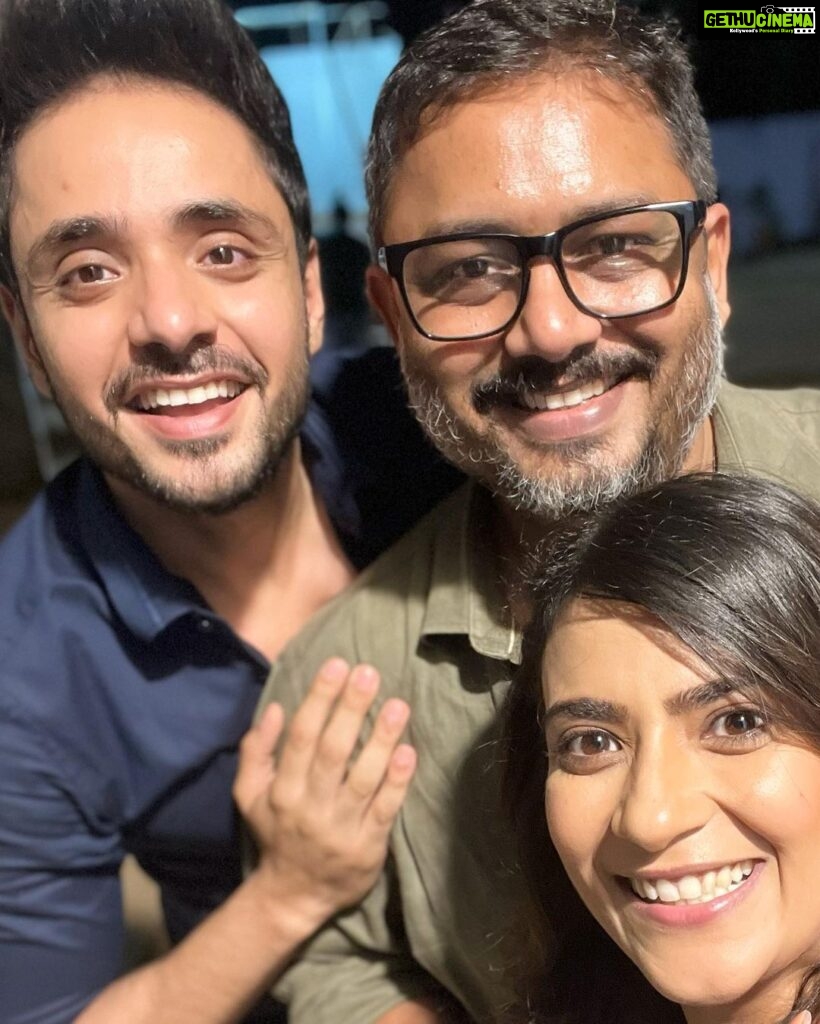 Aditi Sharma Instagram - Happyy 200 to us 😇💫 From the team of #kathaankahee a big thank you to our viewers for your lovee🤩 it motivates us to do better 💓 Its been an incredible journey of 200 nights and we feel humbled n grateful for your constant. support n appreciation 😇 @sonytvofficial @official_sphereorigins @azinkyamishra @bidisha_ghosh_sharma