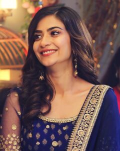 Aditi Sharma Instagram - 💙girl 🎭
#livelife #mondaymotivation