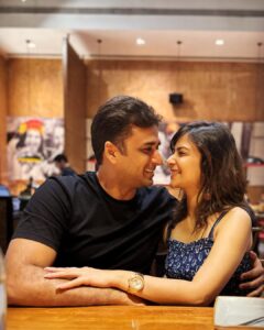 Aditi Sharma Instagram - Happpyyyy birthday my  handsome boyyyy🕺♥️ @sarwarahuja 
Grateful to the universe for making me meet you 👩‍❤️‍👨
You are myyy…😉 everything 😘 stay crazy you nature lover 🥳💓 #birthdayboy🎉 
thank you @dr.shvetas @rohitadalti