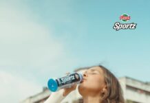 Aisha Sharma Instagram - Are you guys up for a challenge that comes with a great reward? Here’s my attempt at the Yo-Yo test for Limca Sportz, and I am waiting to see all of you try it too. Who knows, you might win tickets to the ICC Men’s Cricket World Cup! I now nominate @varunsood12 , @hay_nah_fit & @vedharththappaofficial to take the yo-yo test for Limca Sportz. #AD #rukkmatt #YoYoTest #CWC2023 #ION4 #NoGas #LowSugar #paidpartnership