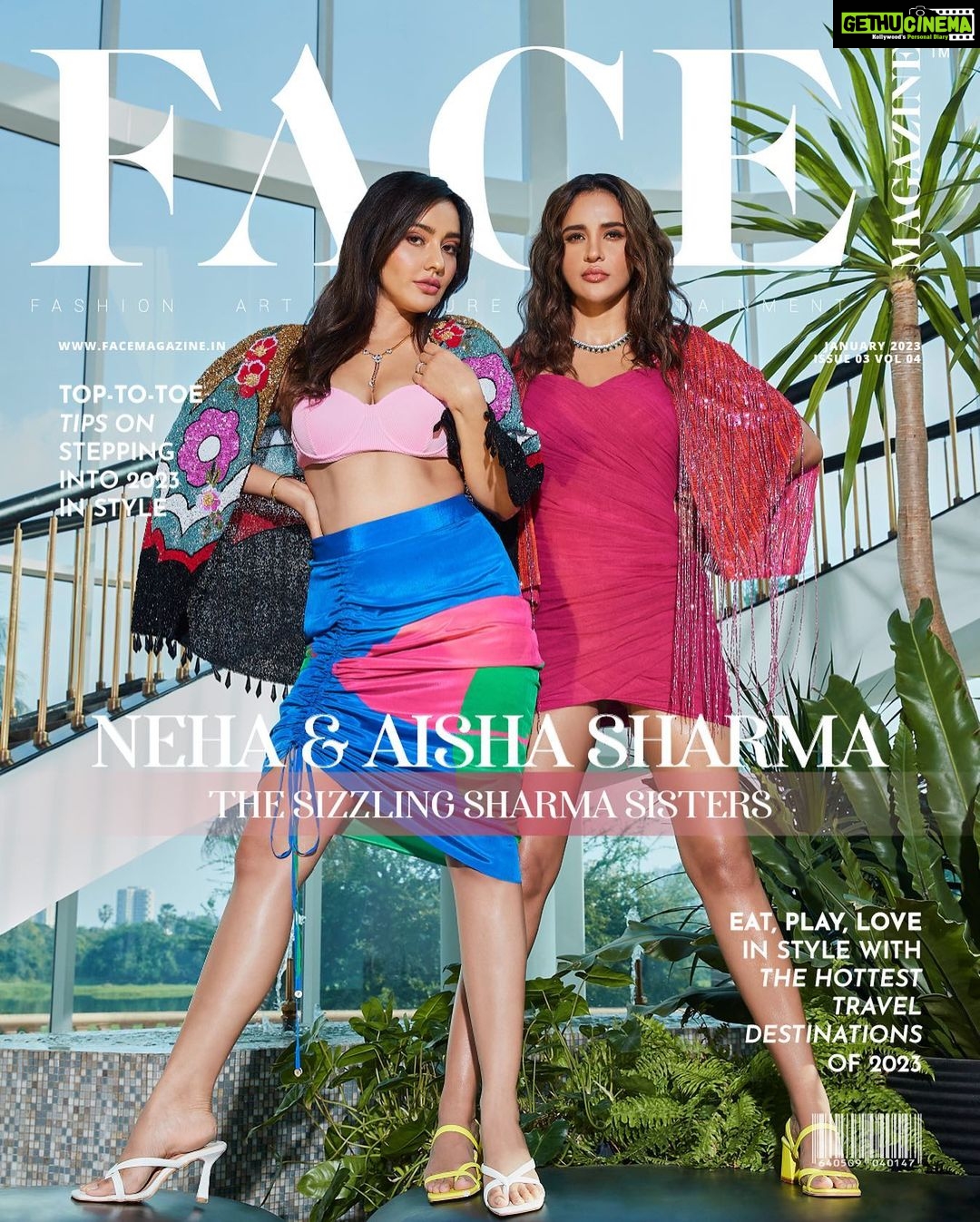 Aisha Sharma Instagram - Saturday with the Sharma’s 👯♀️ Produced By: @facemag.in Publisher: @harshithundet @kanchanshrivastava06 Creative Director: @farrahkader Editor: @nehasachar Photographed by: @vievekdesai Stylist: @sameerkatariya92 Makeup & Hair Artist for Neha: @ankitamanwanimakeupandhair Makeup Artist for Aisha: @makeupby_tanvi Hair Stylist for Aisha: @hair_by_rahulsharma Assoc. Creative Dir: @haaute Video shot by: @rangpictures Video edited by: @thakkar_miten Location: @westinmumbaipowai Artist PR Agency: @hypenq_pr Design: @indesignelements Outfit on Neha: @divarosebysimranaggarwal @Fashionbusinessofficials @nautanky @womanlikeu.wlu Jewellery on Neha: @nwsjewellers Heels on Neha: @monrowshoes @id8mediasolutions Outfit on Aisha: @divarosebysimranaggarwal @Fashionbusinessofficials Jewellery on Aisha: @blingvine Heels on Aisha: @paioshoes www.facemagazine.in #FaceMagazine #aishasharma #nehasharma #jancover #betheface #facemag